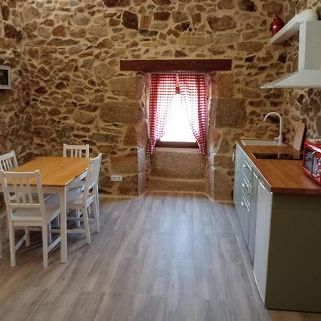 Apartamentos Muralla Sacra Sober Buitenkant foto