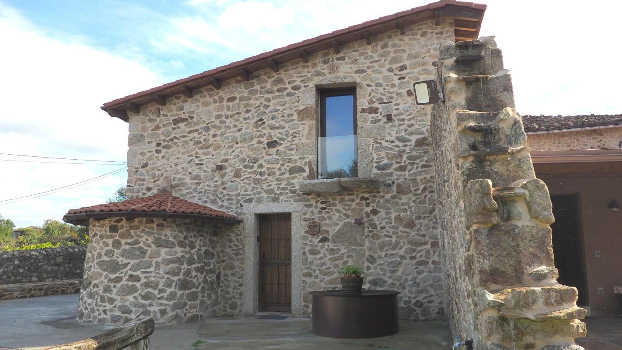 Apartamentos Muralla Sacra Sober Buitenkant foto