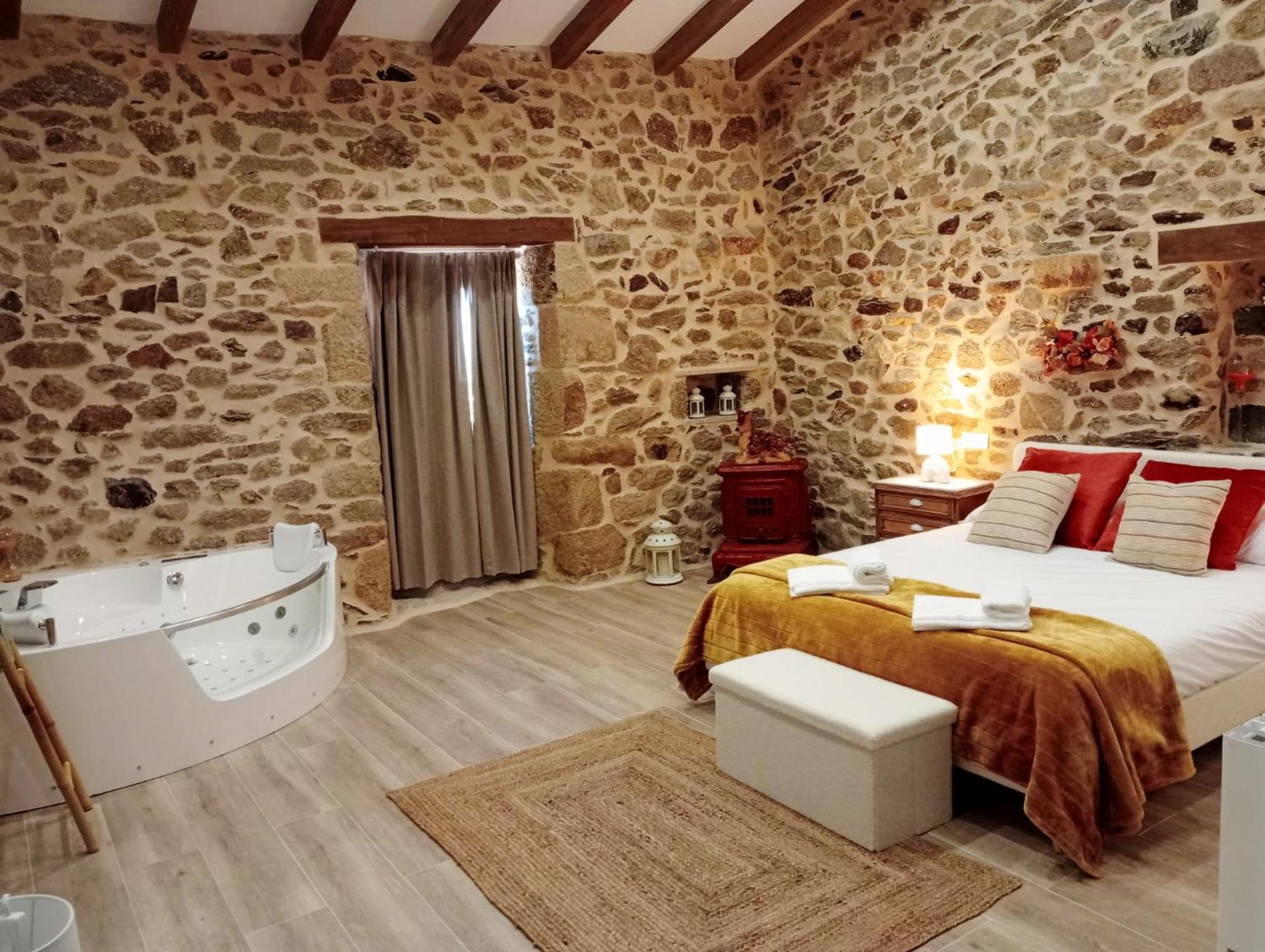 Apartamentos Muralla Sacra Sober Buitenkant foto